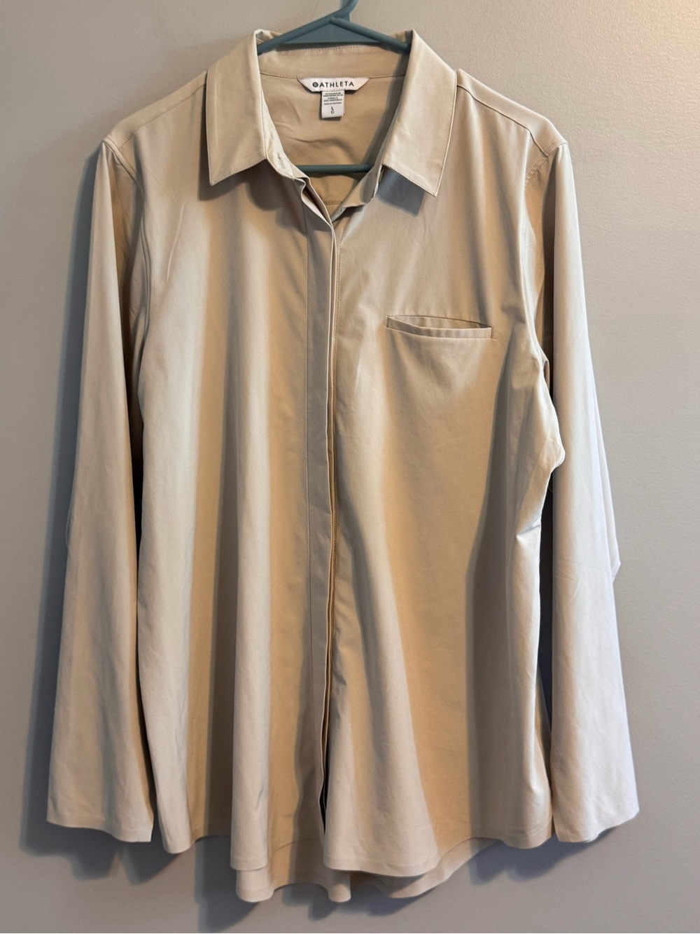 Athleta Urbanite Top 2.0 Beige Stretch Button Down Travel Shirt Large